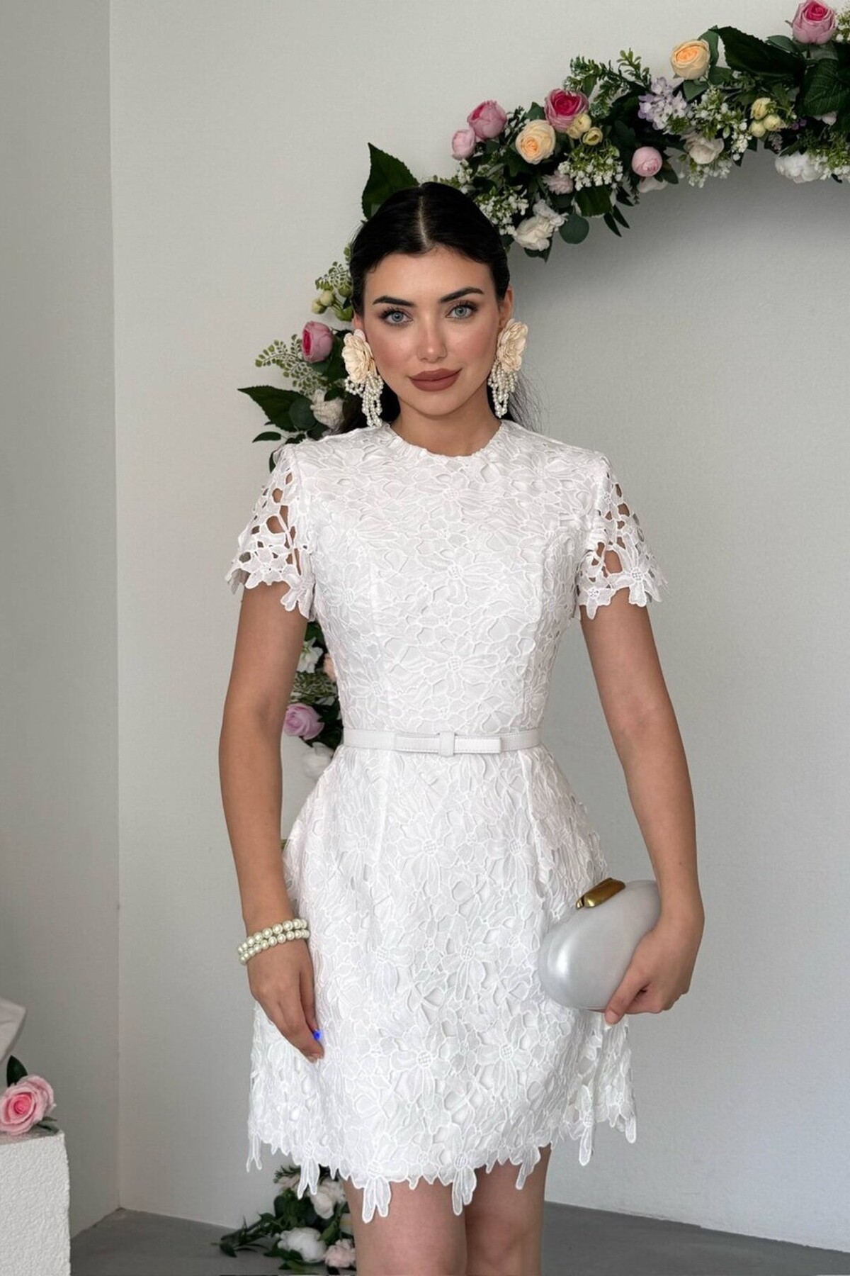 Rema Kemer Detaylı Elbise