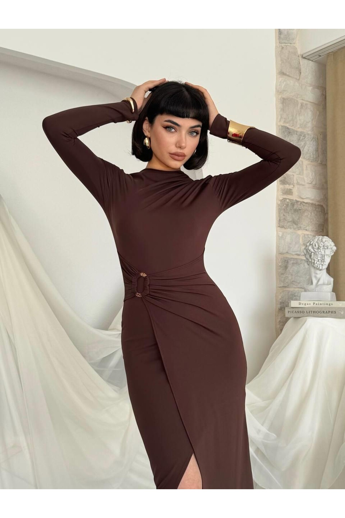 Baggy Brooch Detailed Dress