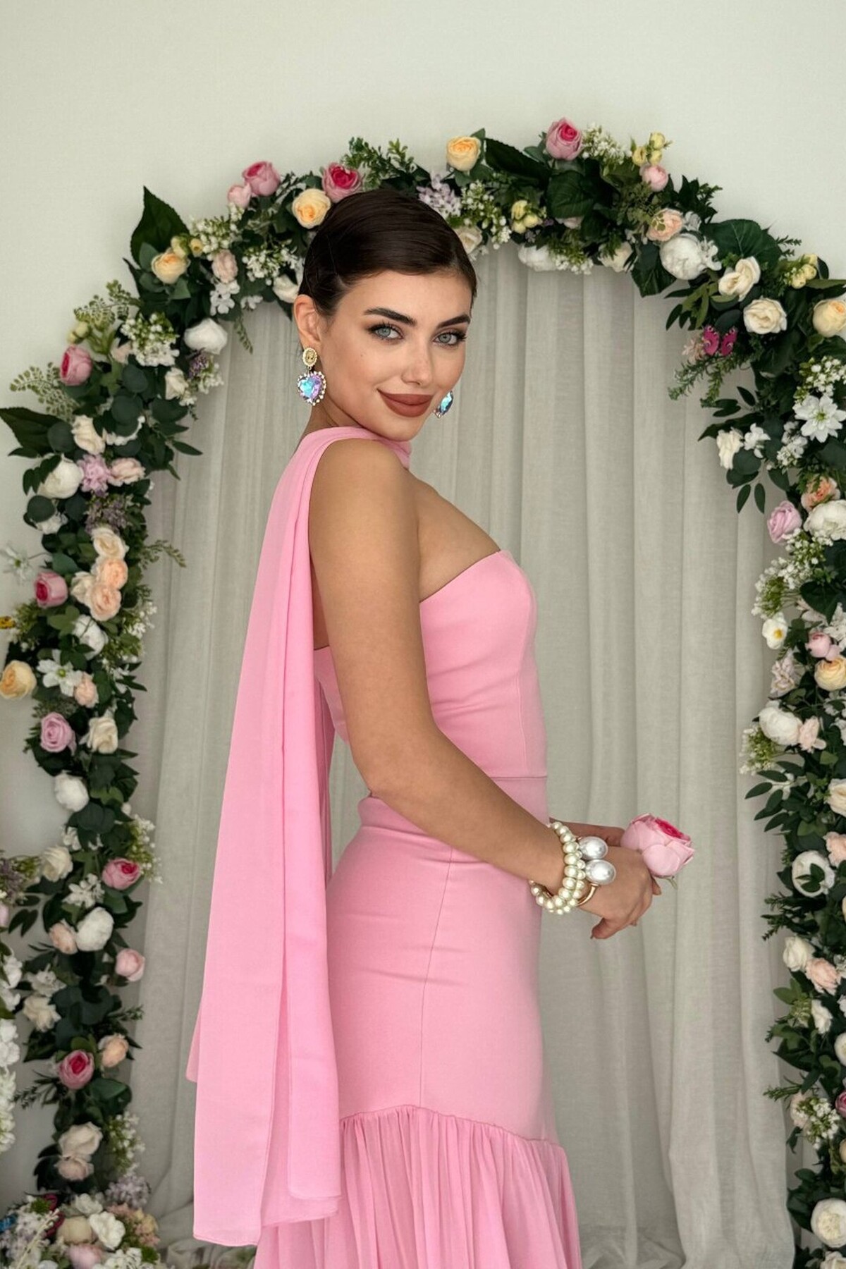 Manen Şal Detaylı Elbise