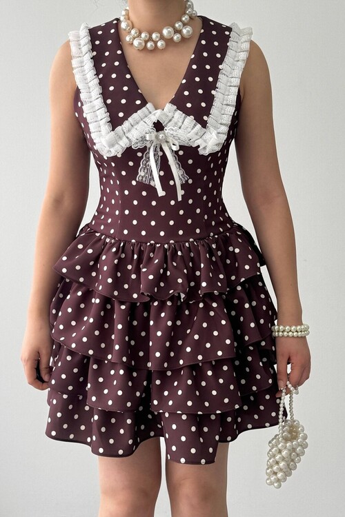 Asel Broş Detaylı Elbise