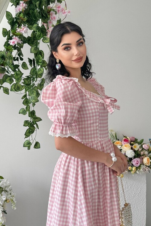 Geun Fırfır Yaka Elbise