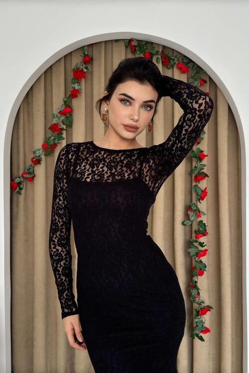 Desy Lace Dress