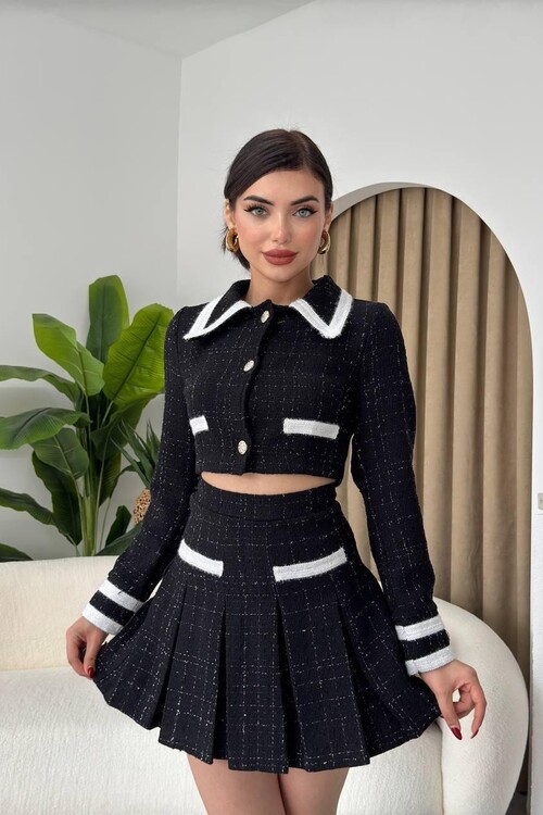 Dora Chanel Takım