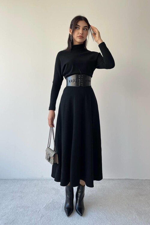 Oban Boğazlı Elbise