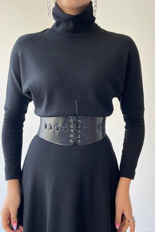 Oban Boğazlı Elbise