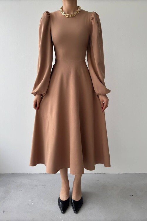 Sali Balloon Sleeve Dress
