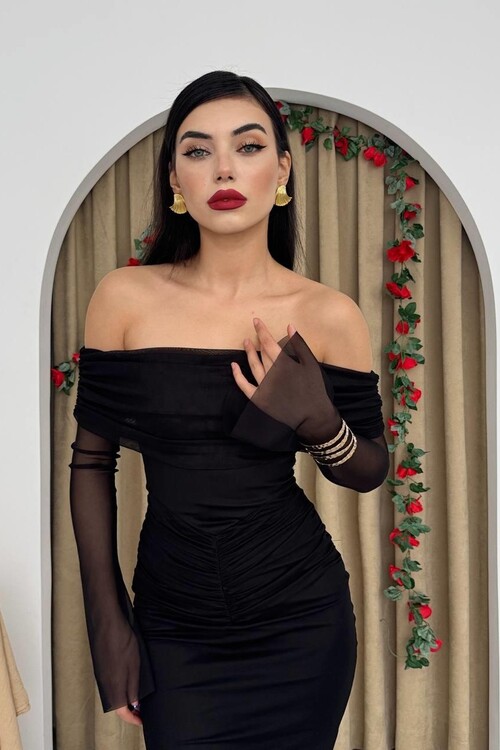 Tell Strapless Dress