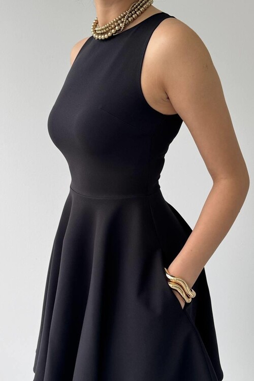 Berl Pocket Detailed Dress