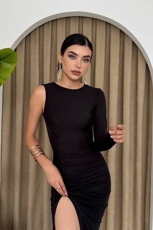 Carpisa One Sleeve Slit Dress