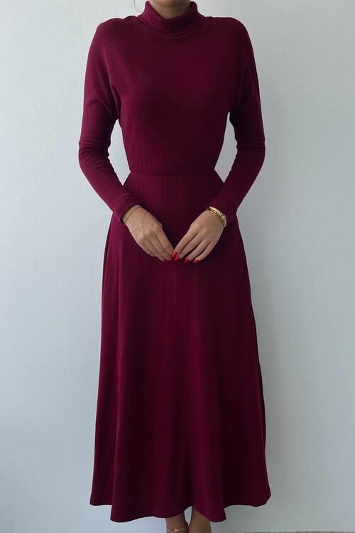 Dina Boğazlı Midi Elbise