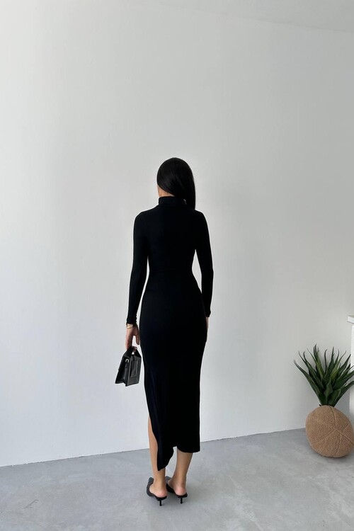 Jazy Yırtmaçlı Drapeli Elbise