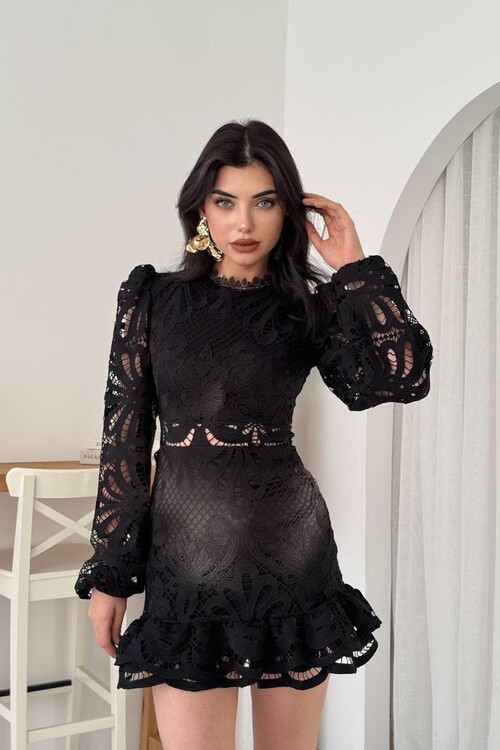Taste Lace Dress