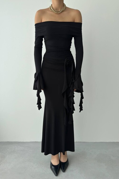 Valijevo Rose Detail Dress