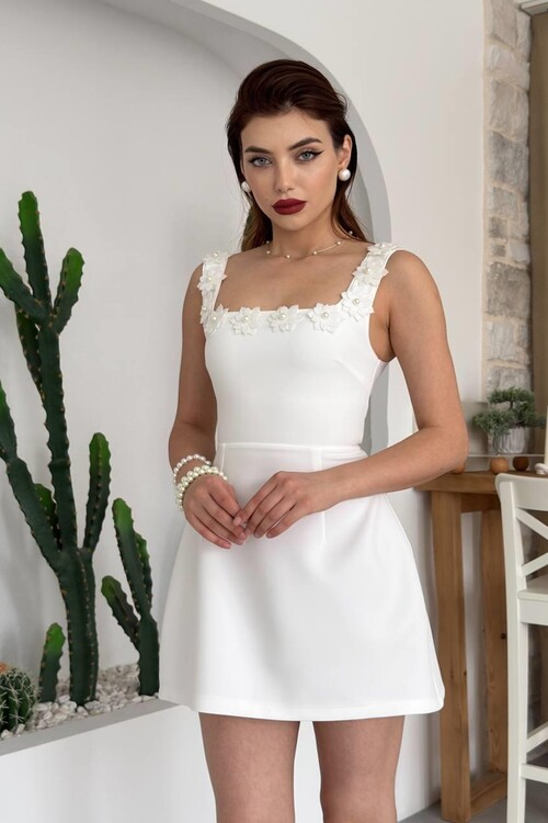 Alyosa Çiçek Detaylı Elbise