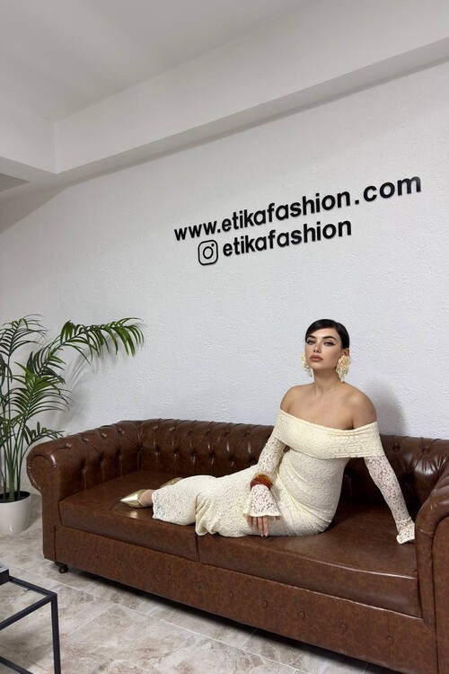 Arya Straplez Dantel Elbise