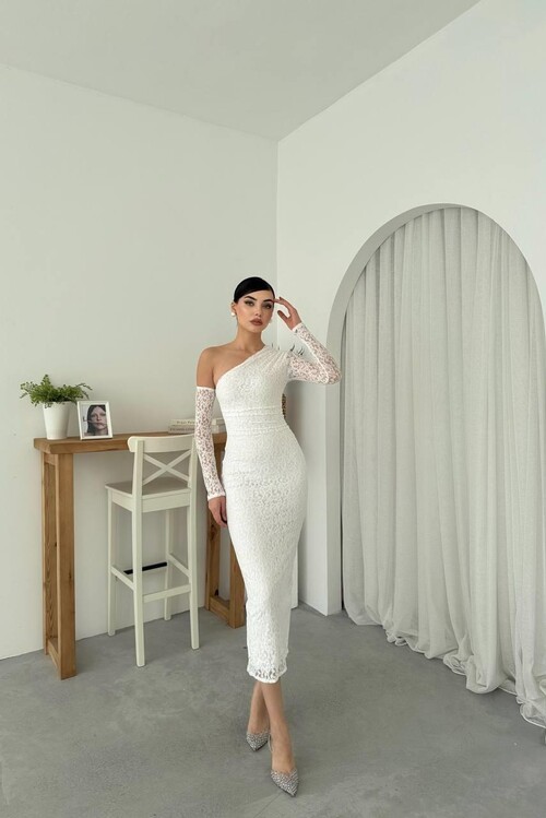 Bees One Shoulder Detailed Dress