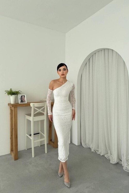 Bees One Shoulder Detailed Dress