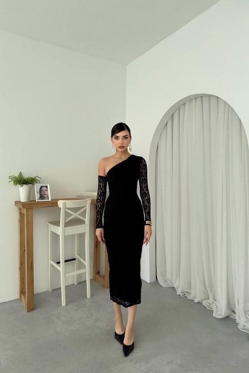 Bees Tek Omuz Detaylı Elbise