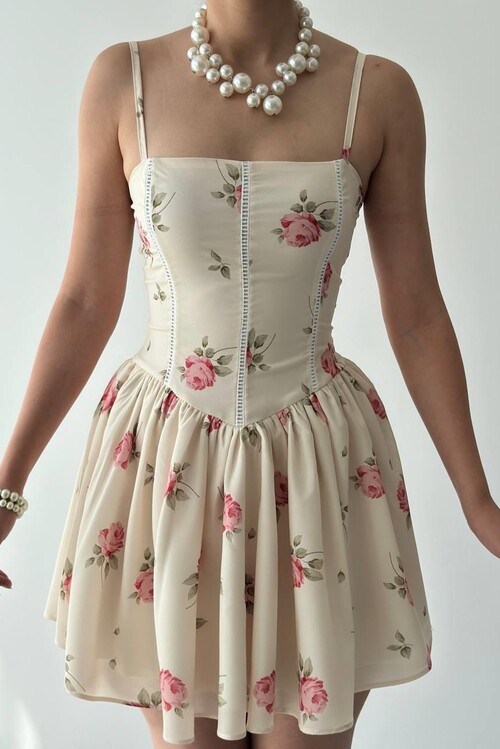 Con İp Askılı Elbise