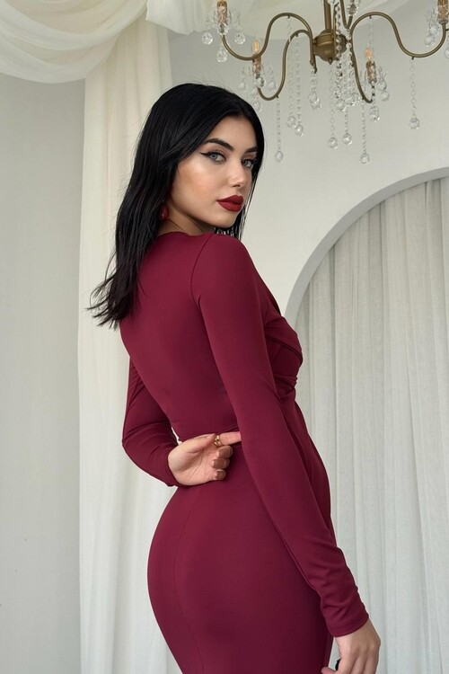 Dande Broş Detaylı Elbise