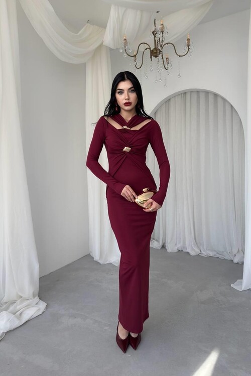 Dande Broş Detaylı Elbise