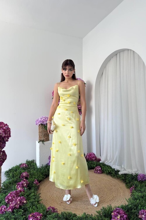 Dora Çiçek Detaylı Elbise