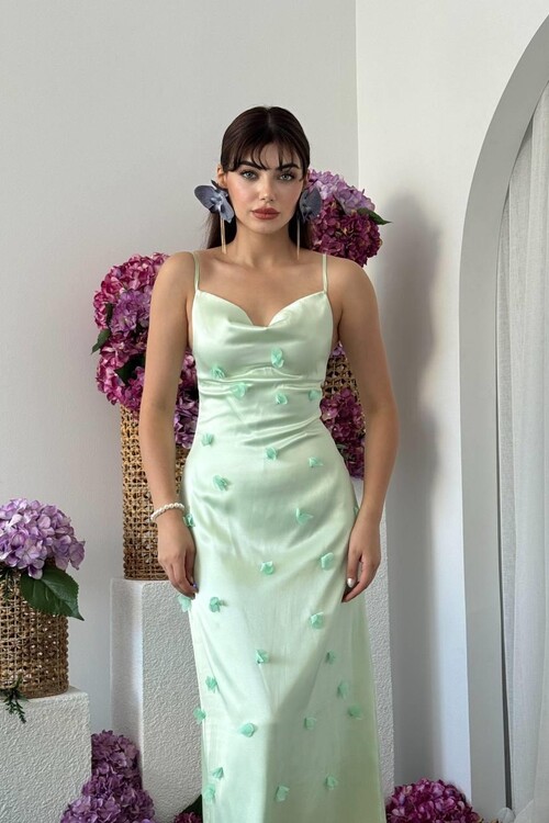 Dora Çiçek Detaylı Elbise