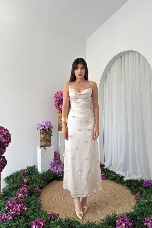 Dora Çiçek Detaylı Elbise