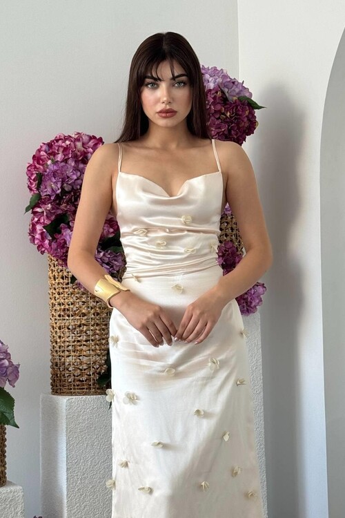 Dora Çiçek Detaylı Elbise