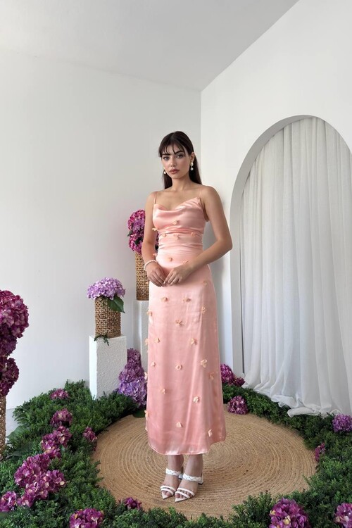 Dora Flower Detailed Dress