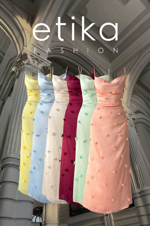 Dora Flower Detailed Dress