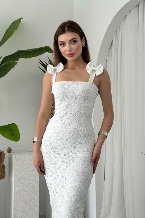 Egra Bow Detailed Dress