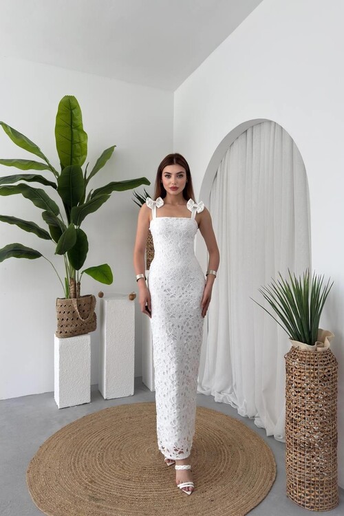 Egra Bow Detailed Dress