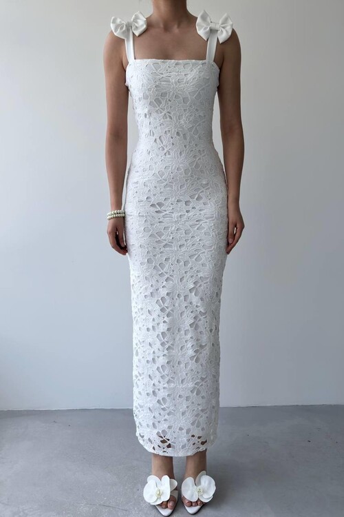 Egra Bow Detailed Dress