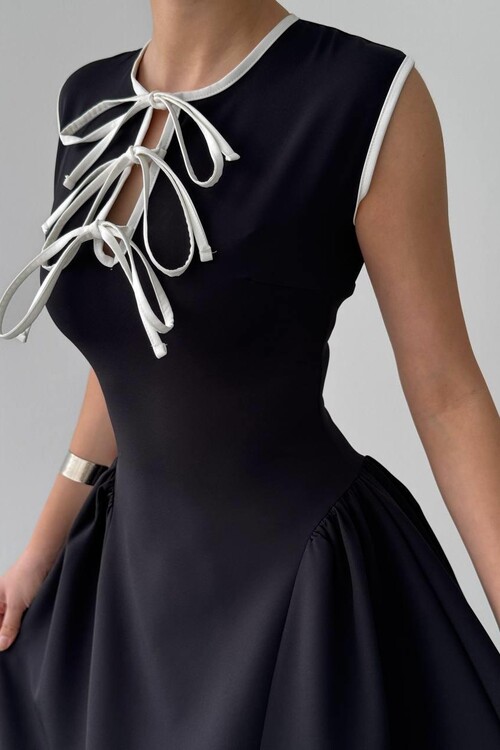 Eros Bow Detailed Dress