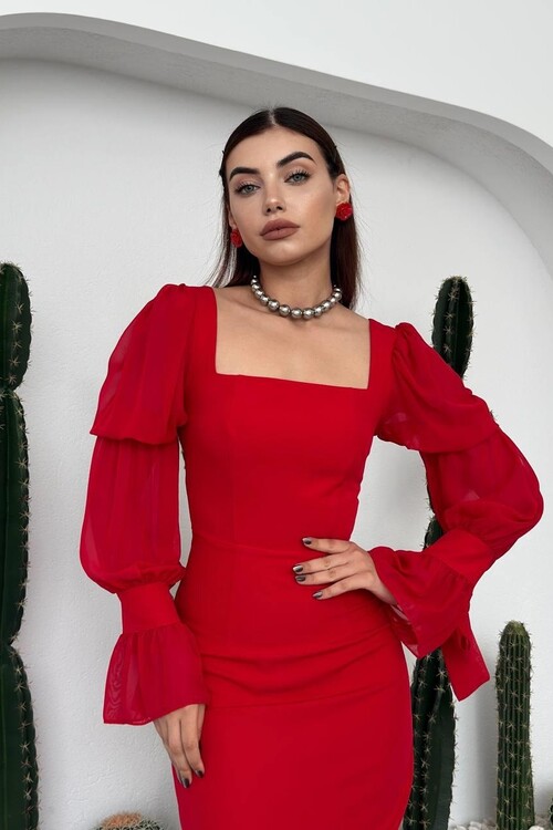 Hare Kolları Fırfır Detaylı Elbise