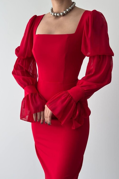 Hare Kolları Fırfır Detaylı Elbise