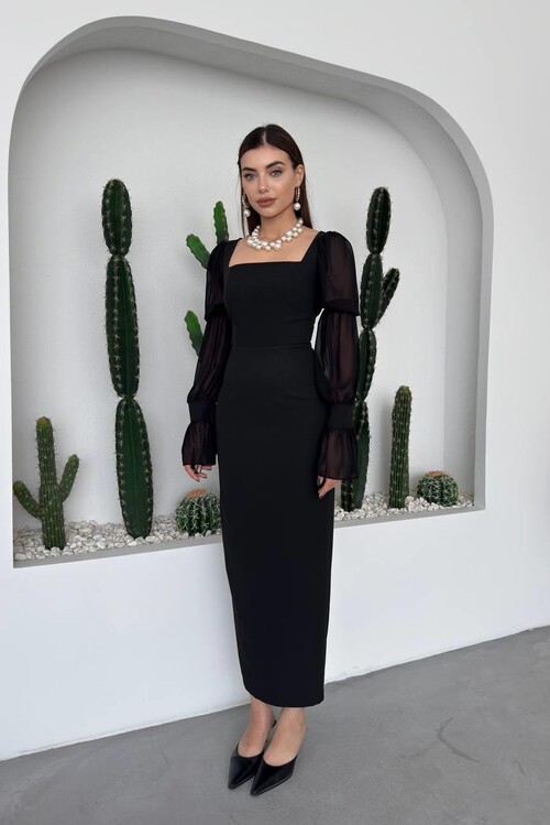 Hare Sleeves Ruffle Detailed Dress