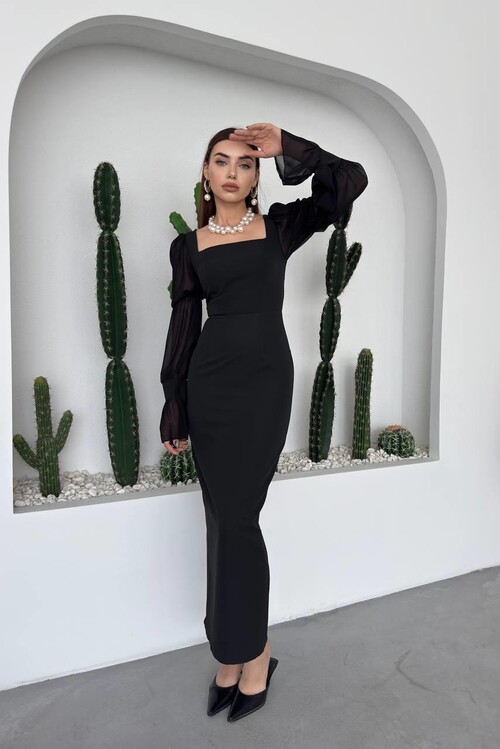 Hare Sleeves Ruffle Detailed Dress