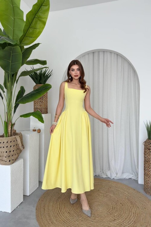 Heldi Piliseli Elbise