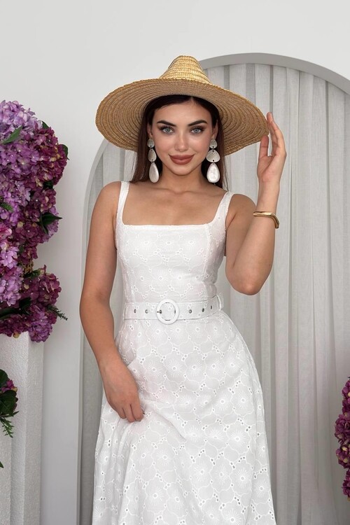 Hure Kemer Detaylı Elbise