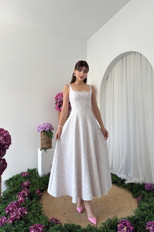 Kalf Çiçek Detaylı Elbise