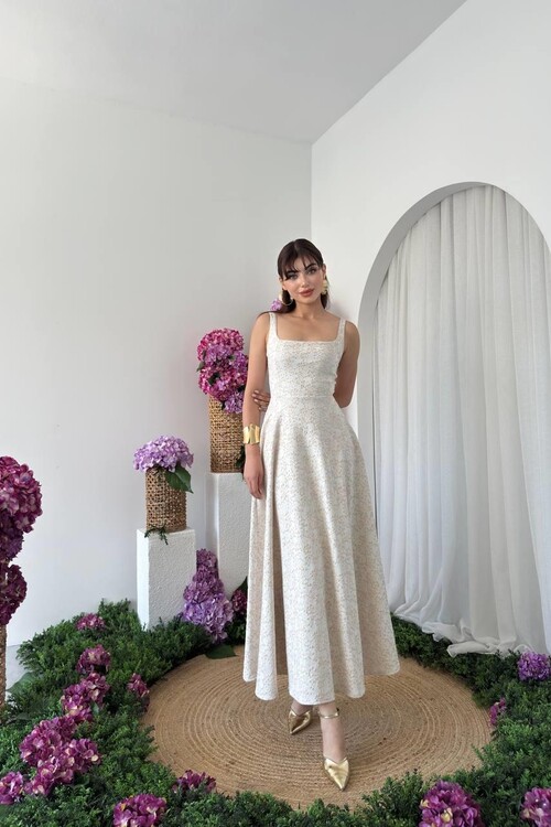 Kalf Flower Detailed Dress