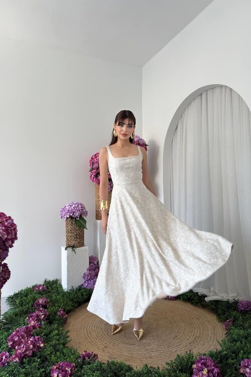 Kalf Flower Detailed Dress