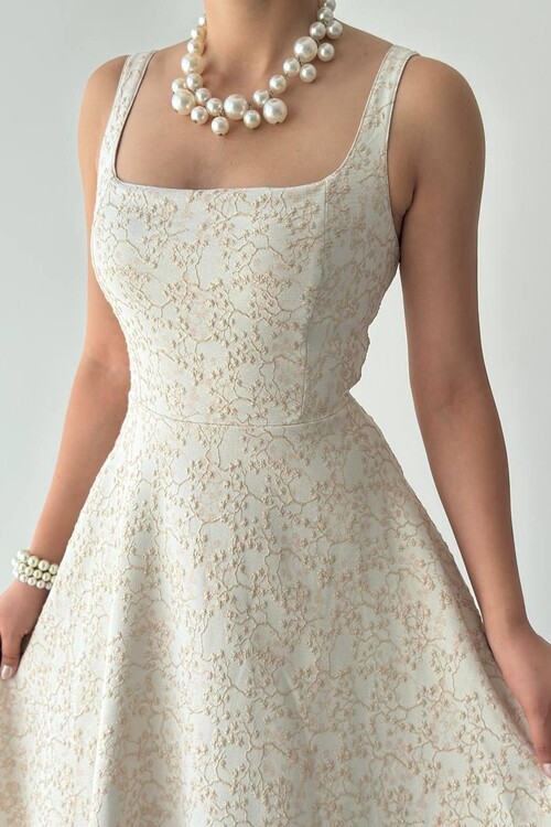 Kalf Flower Detailed Dress