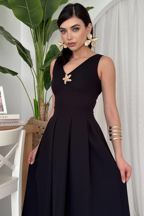 Late Yıldız Detaylı Elbise