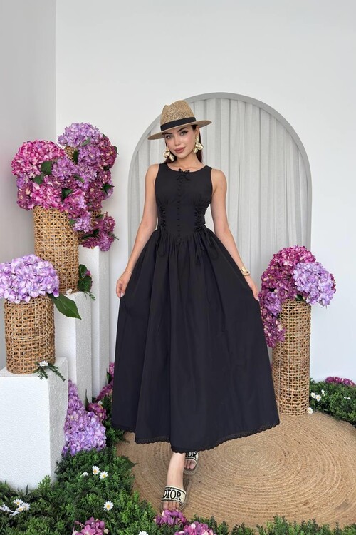 Lulo Lace Detailed Dress