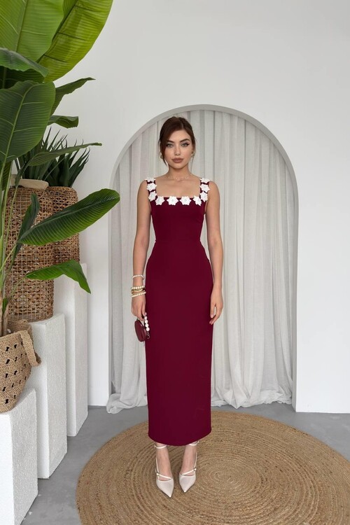 Mıng Çiçek Detaylı Elbise