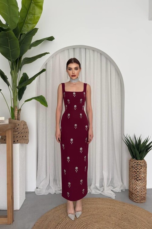 Ners Taş Detaylı Elbise