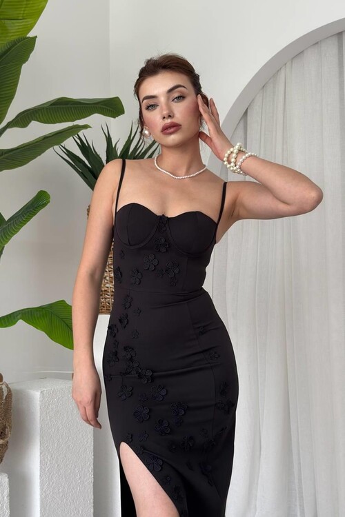 Stor Gül Detaylı Elbise